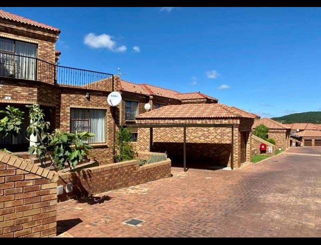 2 BEDROOM TOWNHOUSE FOR SALE IN LIEFDE EN VREDE